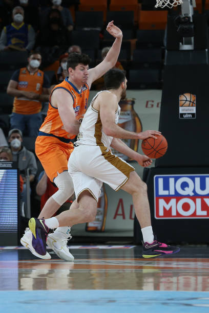 76人的挣 76人的挣